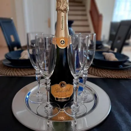 Nancy Tenerife Sur فيلة غراناديا دي أبونا